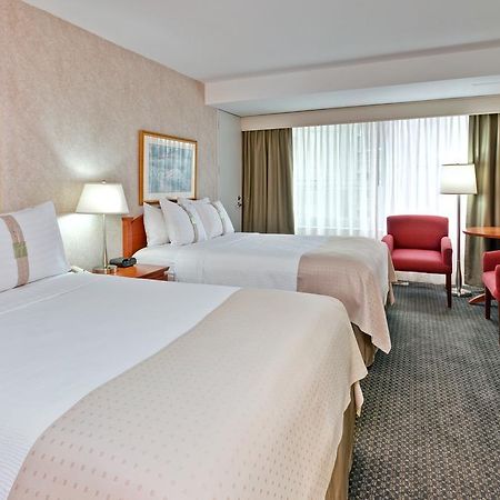 Holiday Inn Montreal Midtown Pokoj fotografie